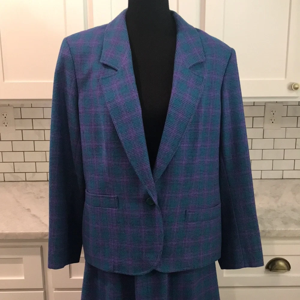 Vintage Pendleton Wool Suit Womens Size 18W Blue Plaid 2 Piece Skirt Blazer USA - Picture 2 of 16